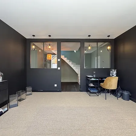 Stylish Base For Your Adventure Villa Le Mans