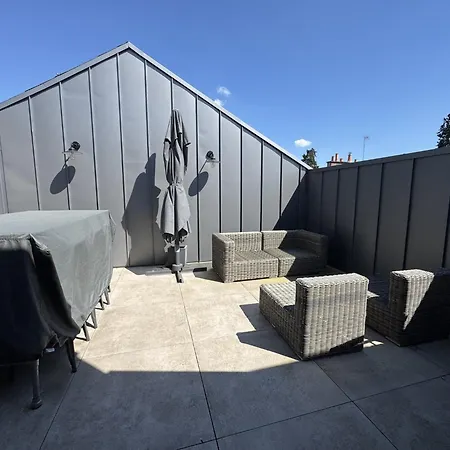 וילה Stylish Base For Your Adventure לה מאנש